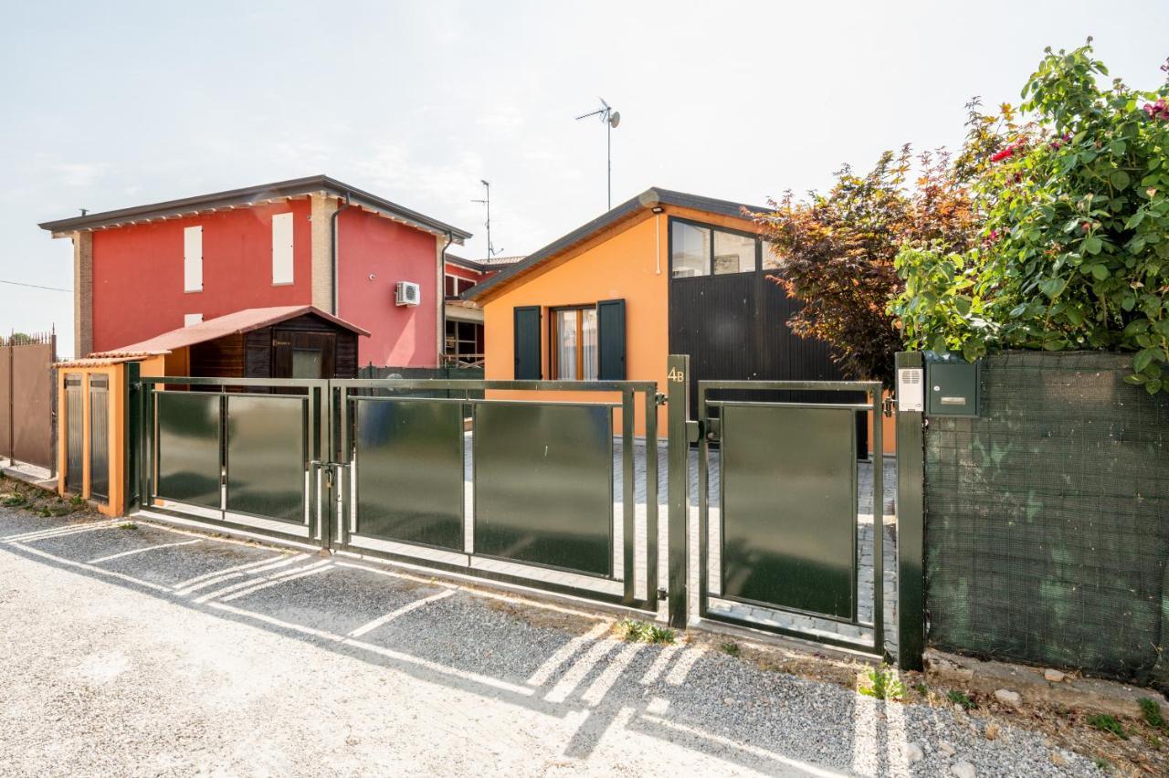 Casenuove Viletta Indipendente A 10 Min Da Parma Case Nuove  Buitenkant foto