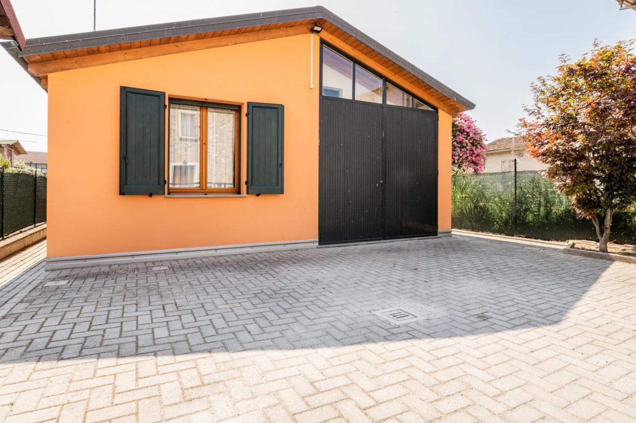 Casenuove Viletta Indipendente A 10 Min Da Parma Case Nuove  Buitenkant foto